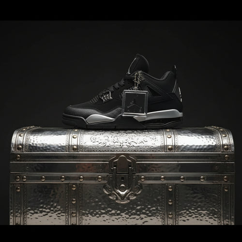 Air Jordan 4 Retro 'Black Cat' 121s